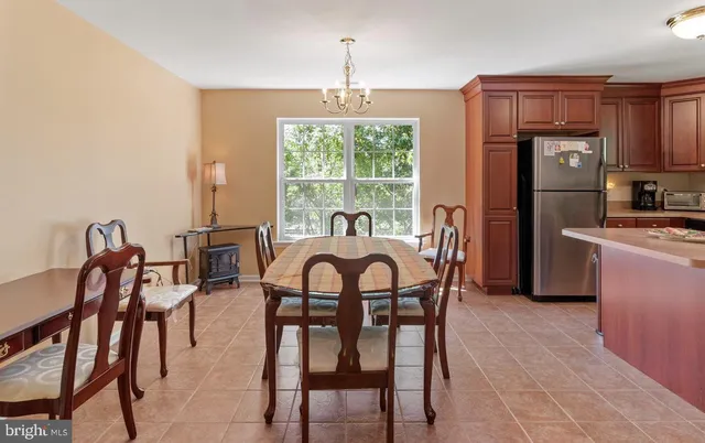 $3,000 | 13675-00 Philmont Avenue, Unit 40, Philadelphia, PA 19116