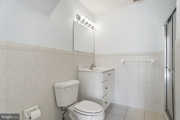 $2,750 | 13675-00 Philmont Avenue, Unit 40, Philadelphia, PA 19116