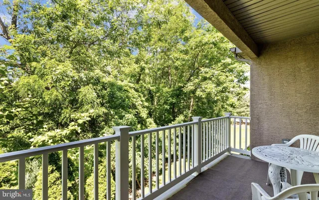 $3,000 | 13675-00 Philmont Avenue, Unit 40, Philadelphia, PA 19116