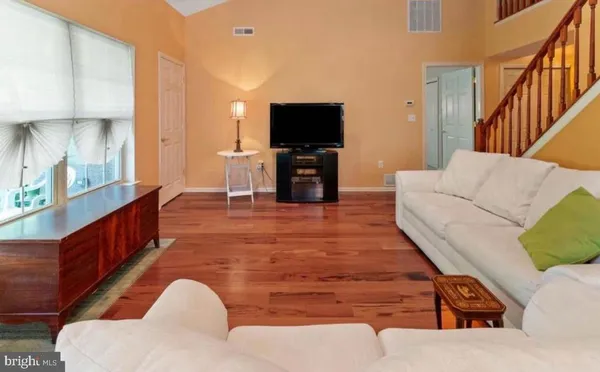 $2,850 | 13675-00 Philmont Avenue, Unit 40, Philadelphia, PA 19116