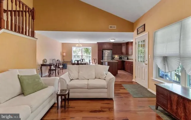 $3,000 | 13675-00 Philmont Avenue, Unit 40, Philadelphia, PA 19116