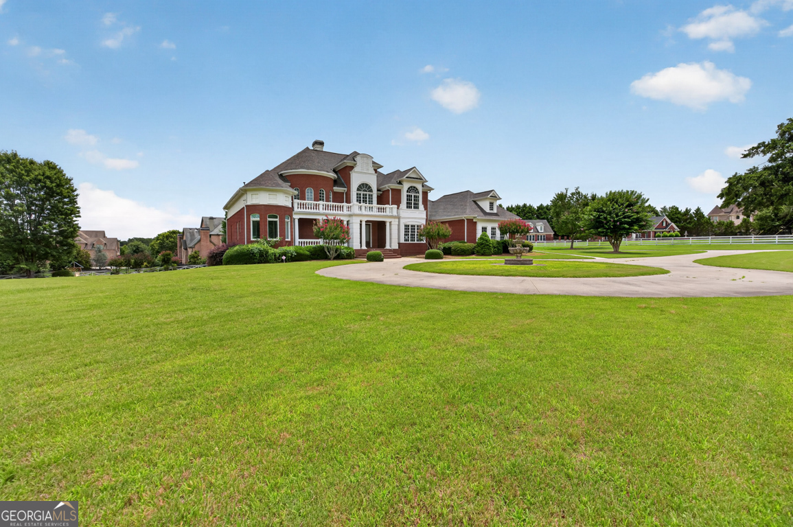 2835 Wallace Road Buford, GA 30519 - Photo 6 of 110