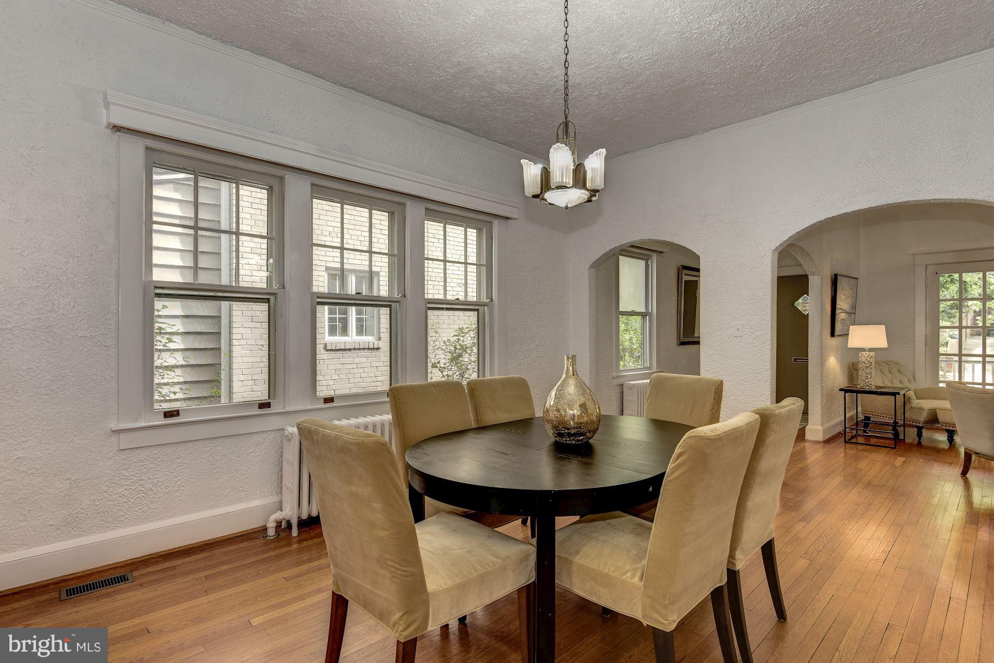 6006 Broad Branch Road Northwest Washington, DC 20015 - Photo 8 of 29 Dining Room