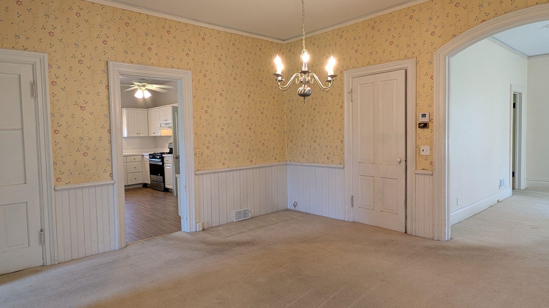 210 South 7th Street Oregon, IL 61061 - Photo 6 of 21
