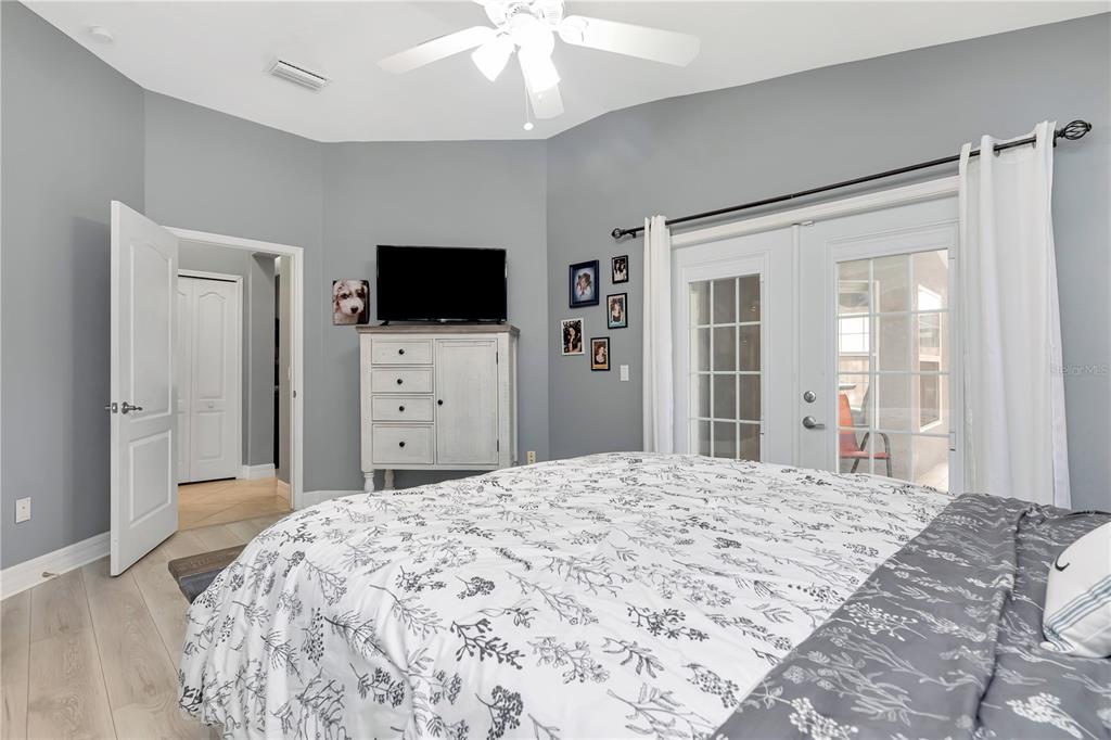 3043 Beaver Pond Trail Valrico, FL 33596 - Photo 12 of 45