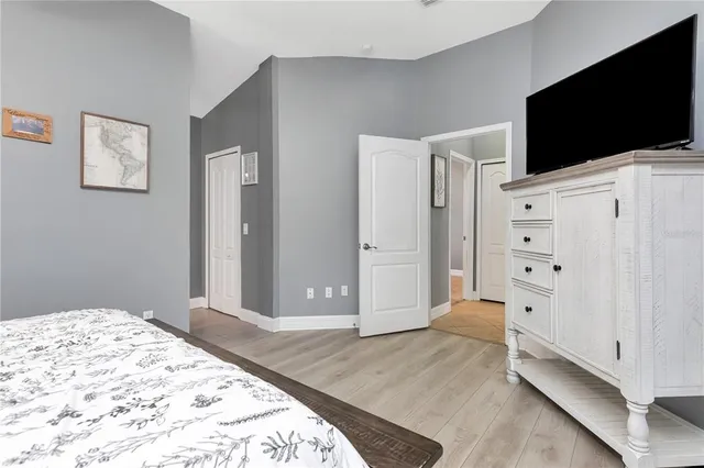 $425,000 | 3043 Beaver Pond Trail, Valrico, FL 33596