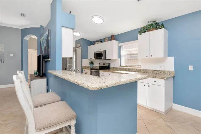 $425,000 | 3043 Beaver Pond Trail, Valrico, FL 33596