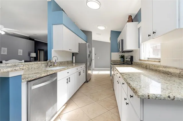 $425,000 | 3043 Beaver Pond Trail, Valrico, FL 33596