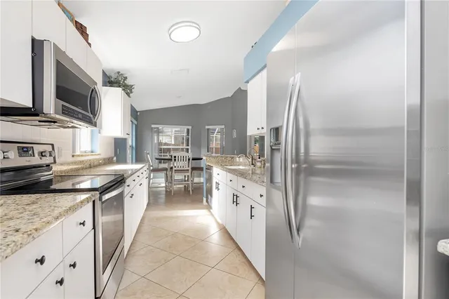 $425,000 | 3043 Beaver Pond Trail, Valrico, FL 33596