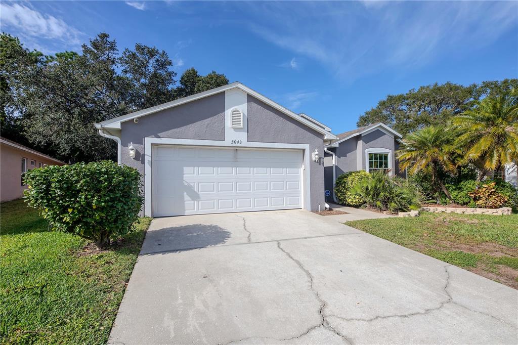 3043 Beaver Pond Trail Valrico, FL 33596 - Photo 2 of 45