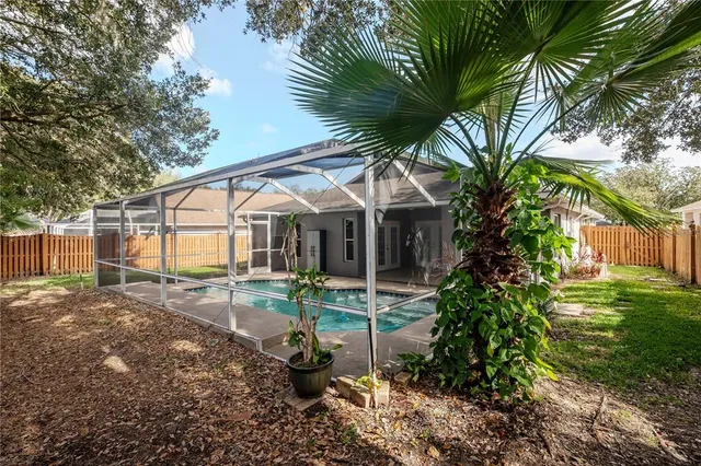 $425,000 | 3043 Beaver Pond Trail, Valrico, FL 33596