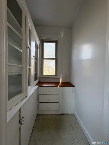 $1,590 | 787 Elm Street, Unit 2, New Haven, CT 06511