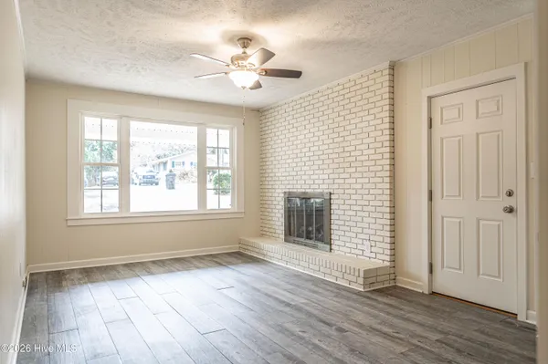 $2,250 | 160 West Delaware Avenue, Southern Pines, NC 28387