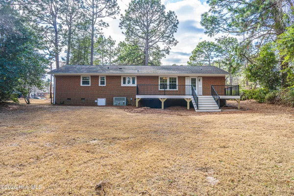 $2,250 | 160 West Delaware Avenue, Southern Pines, NC 28387