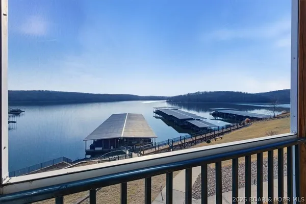 $315,000 | 128 Park Pl Lane, Unit 2B, Kaiser, MO 65047