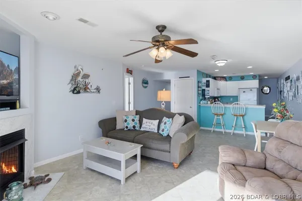 $315,000 | 128 Park Pl Lane, Unit 2B, Kaiser, MO 65047