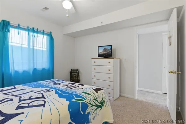 $315,000 | 128 Park Pl Lane, Unit 2B, Kaiser, MO 65047