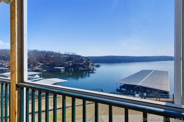 $315,000 | 128 Park Pl Lane, Unit 2B, Kaiser, MO 65047