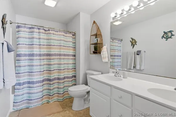 $315,000 | 128 Park Pl Lane, Unit 2B, Kaiser, MO 65047