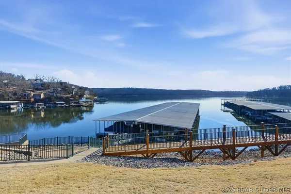 $315,000 | 128 Park Pl Lane, Unit 2B, Kaiser, MO 65047