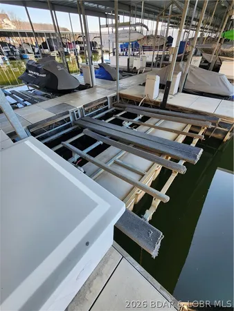 $315,000 | 128 Park Pl Lane, Unit 2B, Kaiser, MO 65047