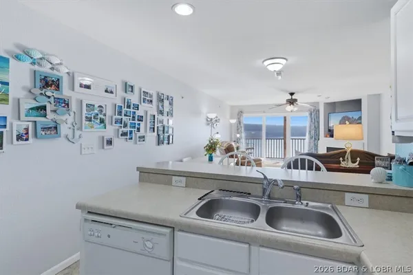 $315,000 | 128 Park Pl Lane, Unit 2B, Kaiser, MO 65047