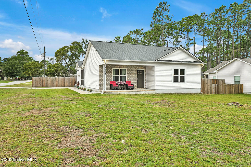 1805 Salisbury Road Southport, NC 28461 - Photo 2 of 38 1805SalisburyRoad-2