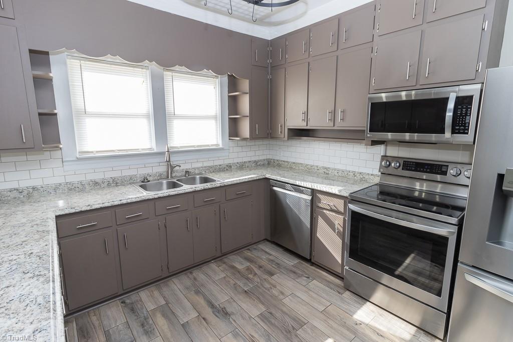 925 Lincoln Street Eden, NC 27288 - Photo 11 of 34