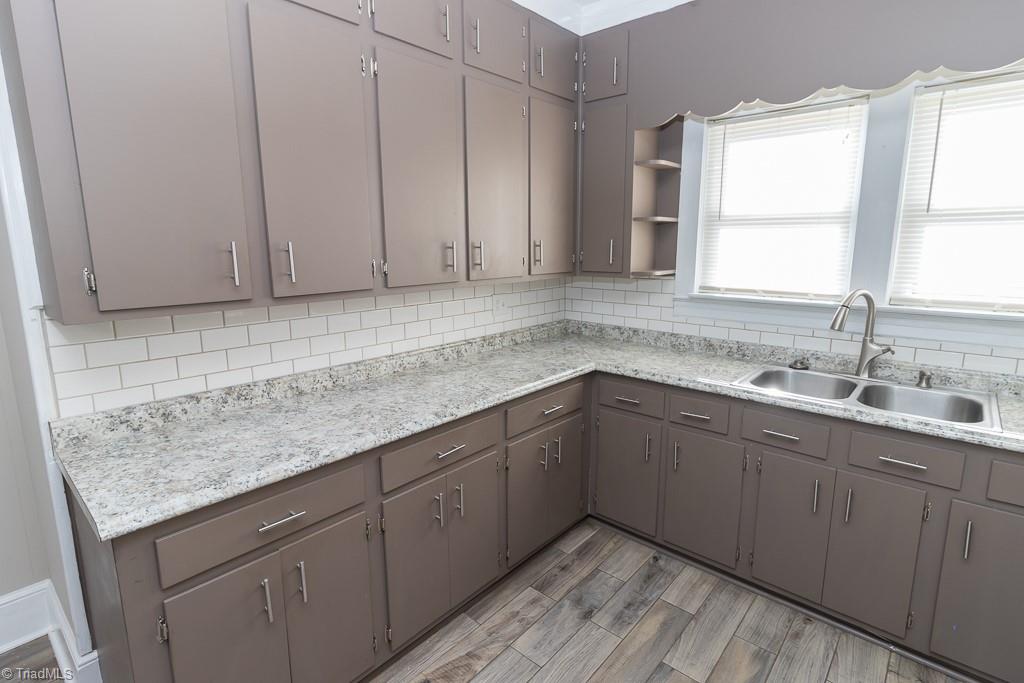 925 Lincoln Street Eden, NC 27288 - Photo 12 of 34