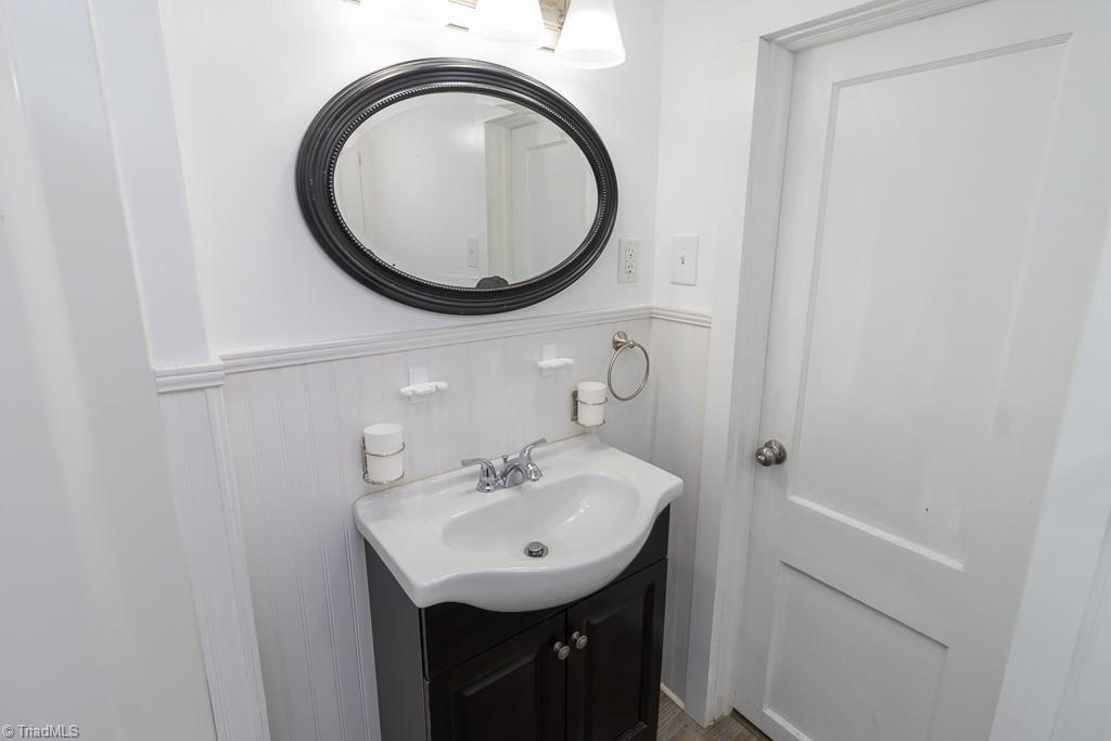 925 Lincoln Street Eden, NC 27288 - Photo 23 of 34