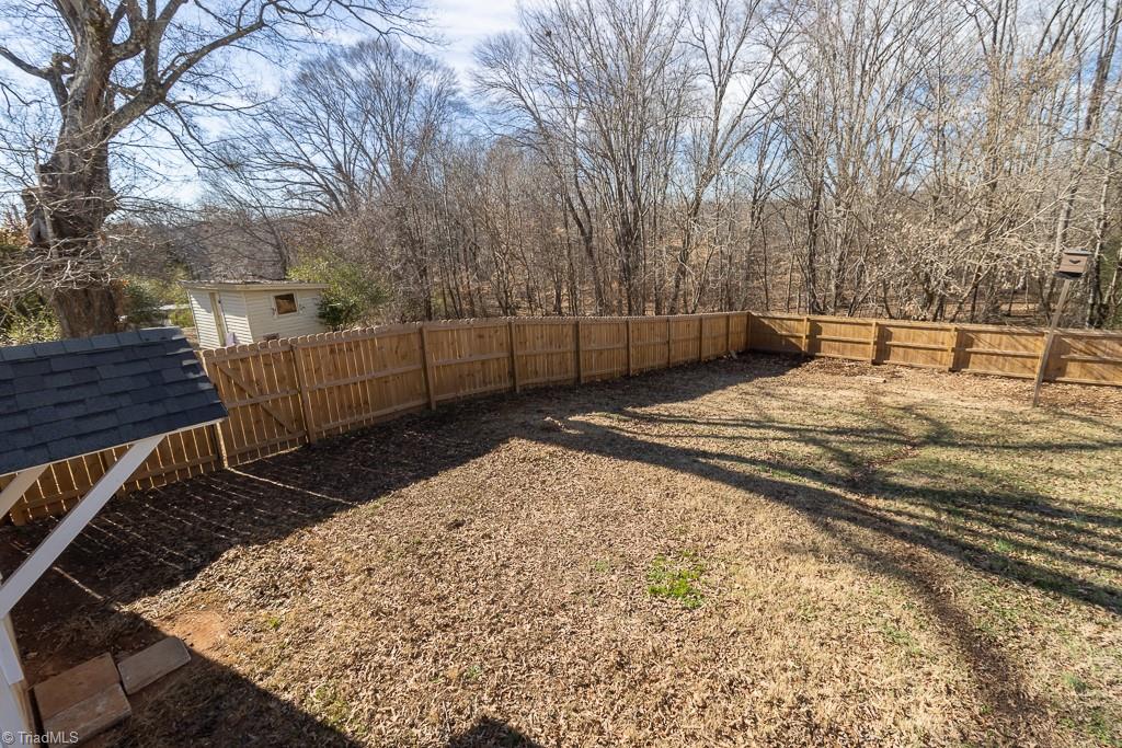 925 Lincoln Street Eden, NC 27288 - Photo 30 of 34