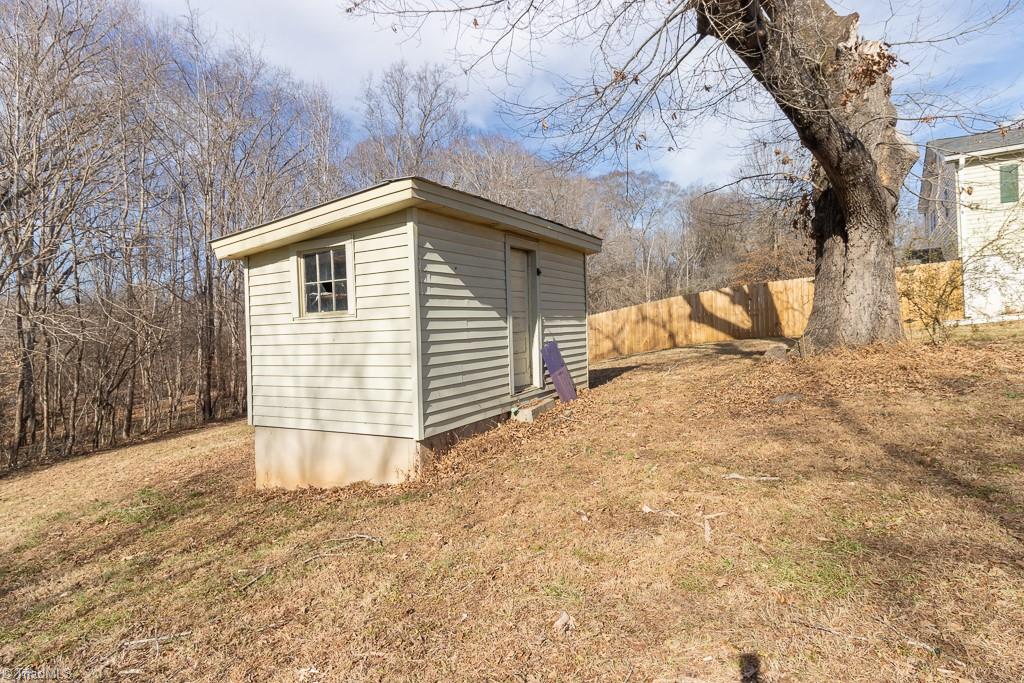 925 Lincoln Street Eden, NC 27288 - Photo 33 of 34