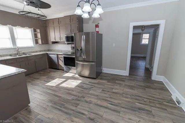 $189,900 | 925 Lincoln Street, Eden, NC 27288