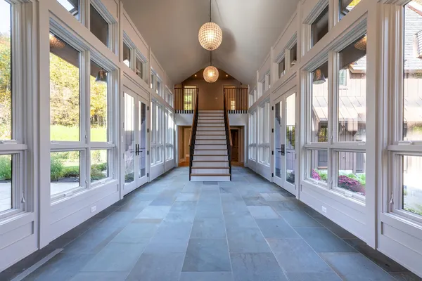 $5,900,000 | 515 W Fields, Manchester, VT 05255