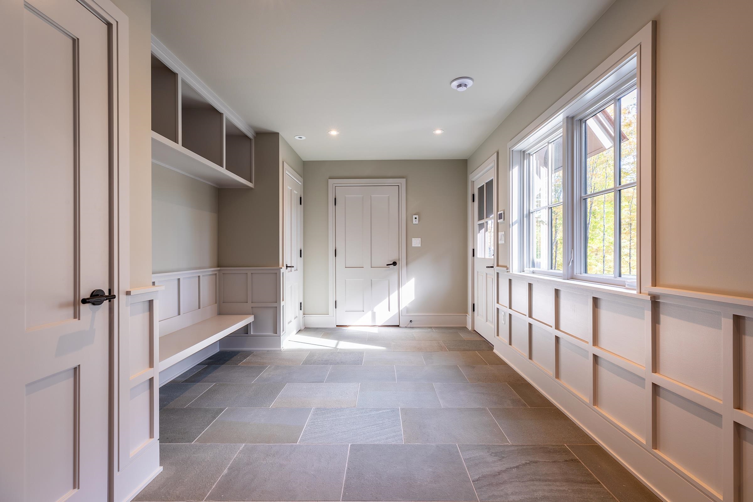 515 W Fields Manchester, VT 05255 - Photo 28 of 40