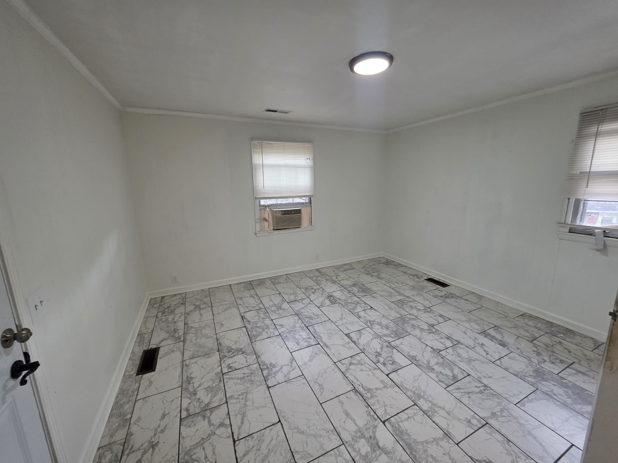 353 Elysian Fields Road, Unit A Nashville, TN 37211 - Photo 4 of 16 a view of a room & window