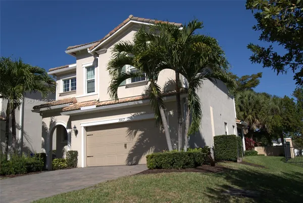 $4,200 | 3917 Mahogany Lane, Hollywood, FL 33021