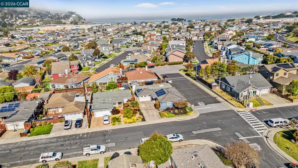 $1,298,000 | 1172 Peralta Road, Pacifica, CA 94044