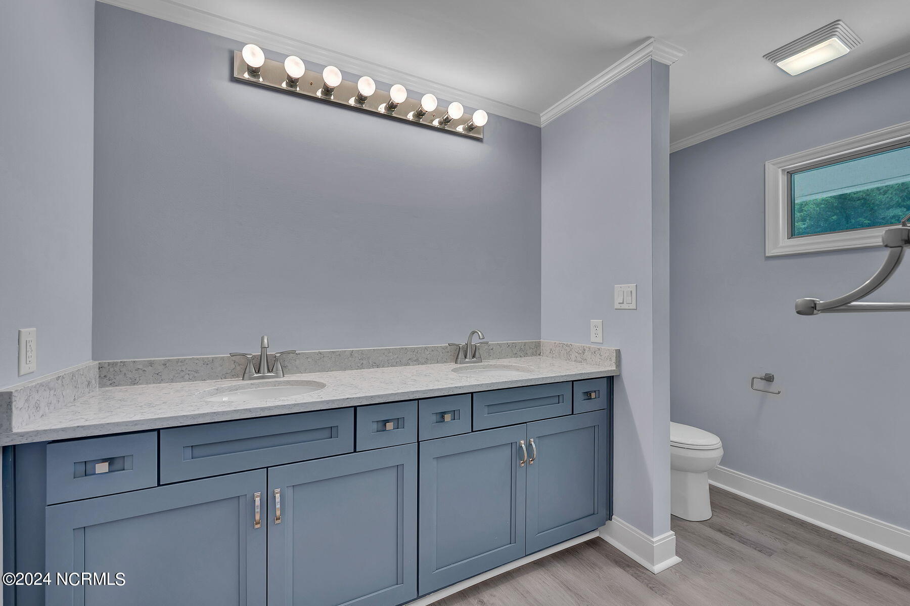 2017 Old Pamlico Beach Road West Belhaven, NC 27810 - Photo 14 of 26 Double sinks and shower