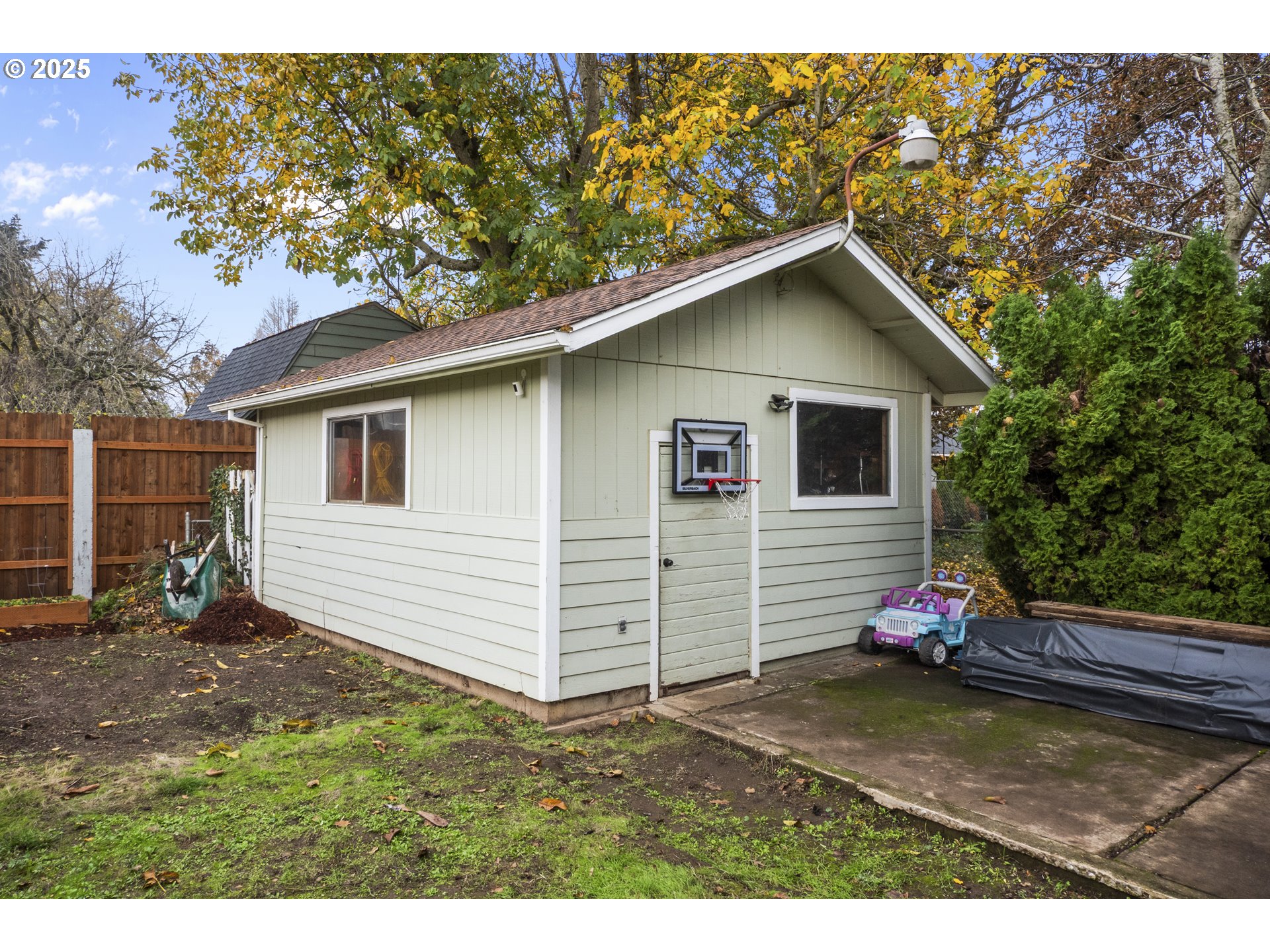 547 Fir Street Woodburn, OR 97071 - Photo 27 of 31