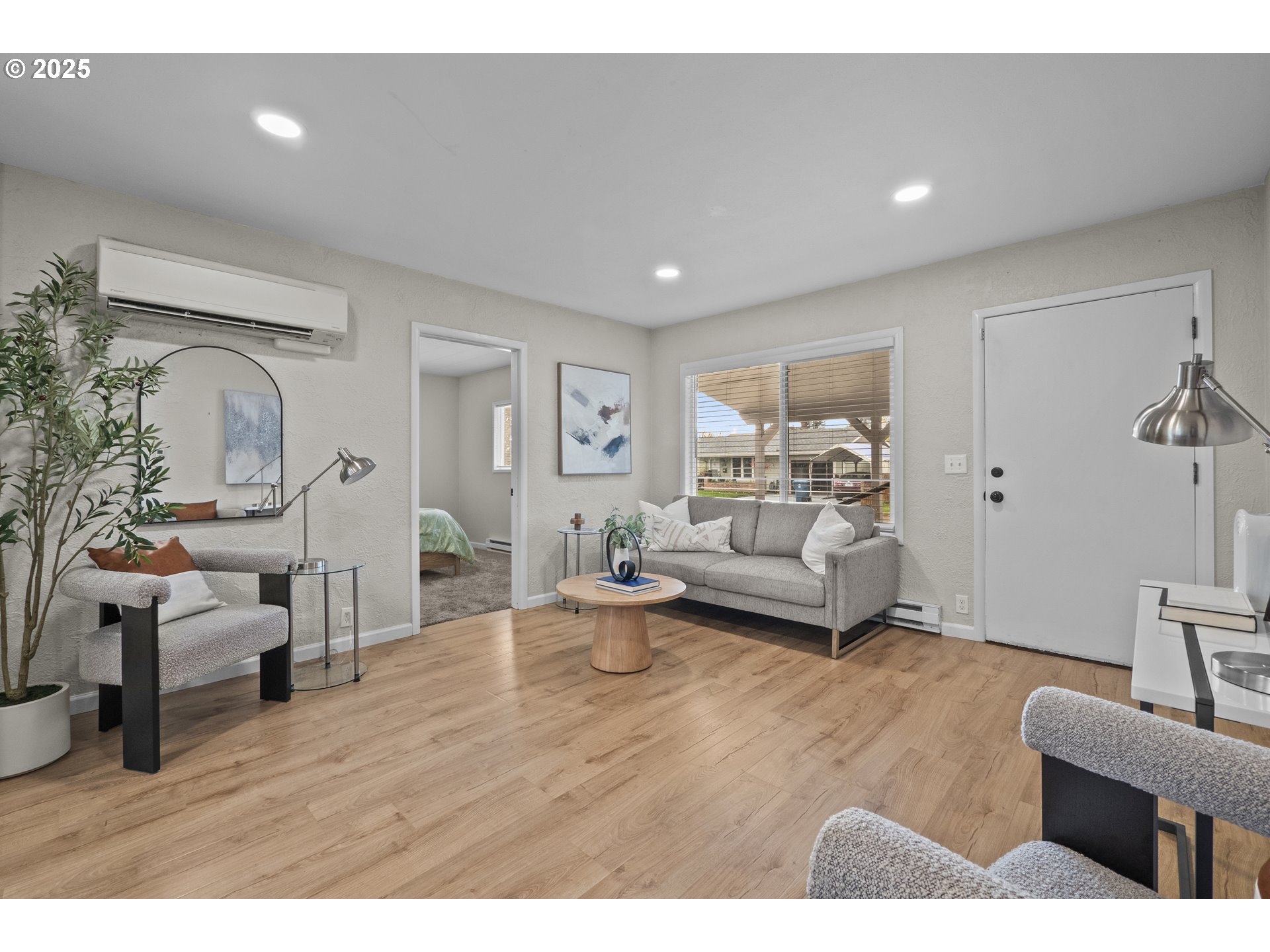 547 Fir Street Woodburn, OR 97071 - Photo 6 of 31