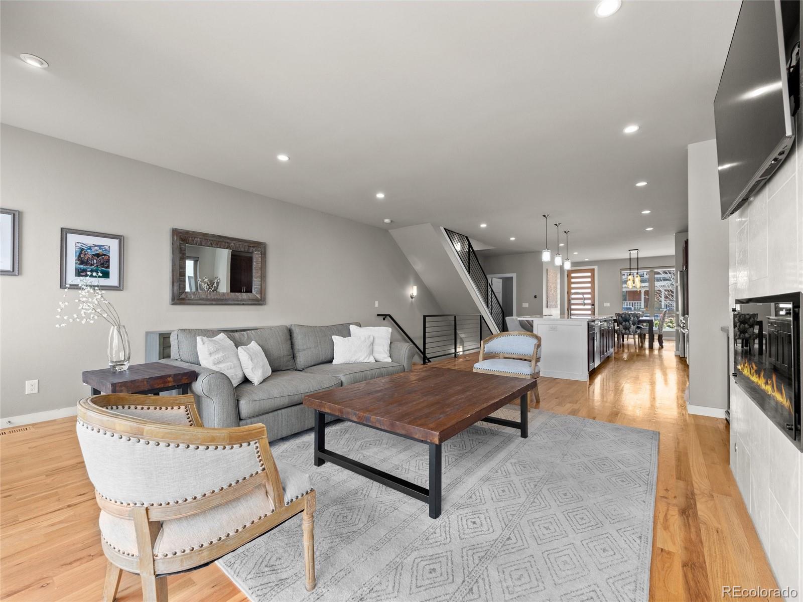 4529 Vrain Street Denver, CO 80212 - Photo 8 of 49