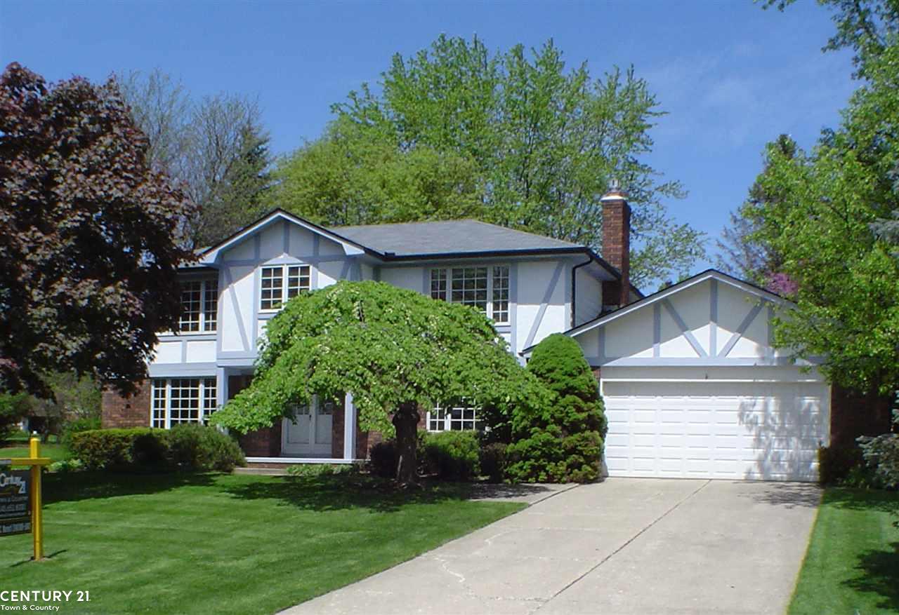2408 Chalet Drive Rochester Hills, MI 48309 - Photo 1 of 49