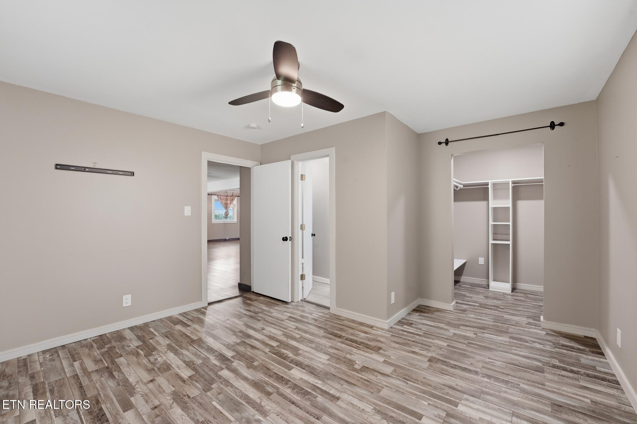 106 Pallas Road Oak Ridge, TN 37830 - Photo 11 of 18 20_106_Pallas_Road-Bedroom-2895