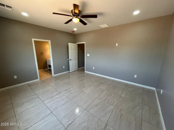 $1,500 | 2742 North Washington Avenue, Douglas, AZ 85607