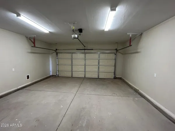 $1,500 | 2742 North Washington Avenue, Douglas, AZ 85607