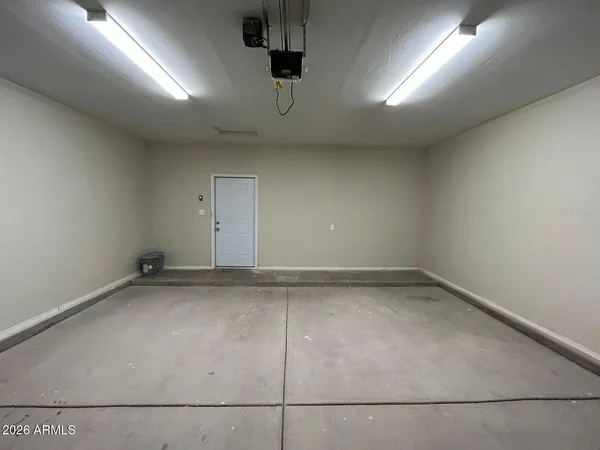 $1,500 | 2742 North Washington Avenue, Douglas, AZ 85607