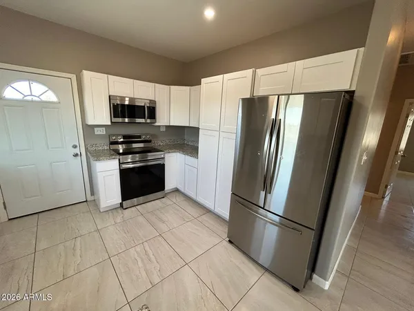 $1,500 | 2742 North Washington Avenue, Douglas, AZ 85607