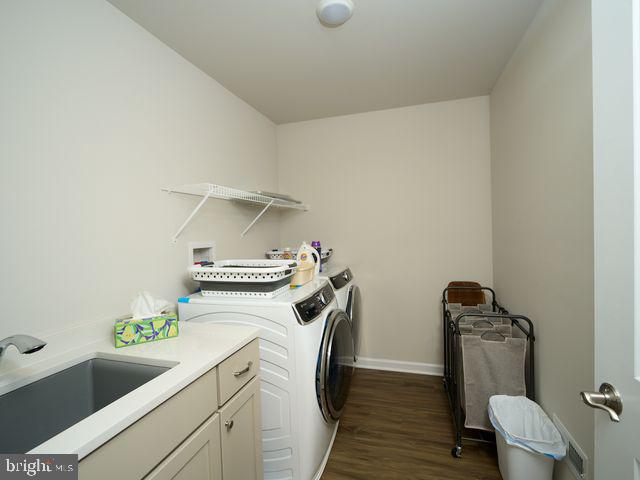 36 Vly Oak Road Glenmoore, PA 19343 - Photo 19 of 20 Second floor laundry-included W&D
