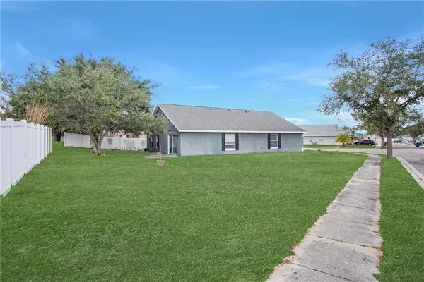 $1,795 | 519 Winthrop Place, Haines City, FL 33844